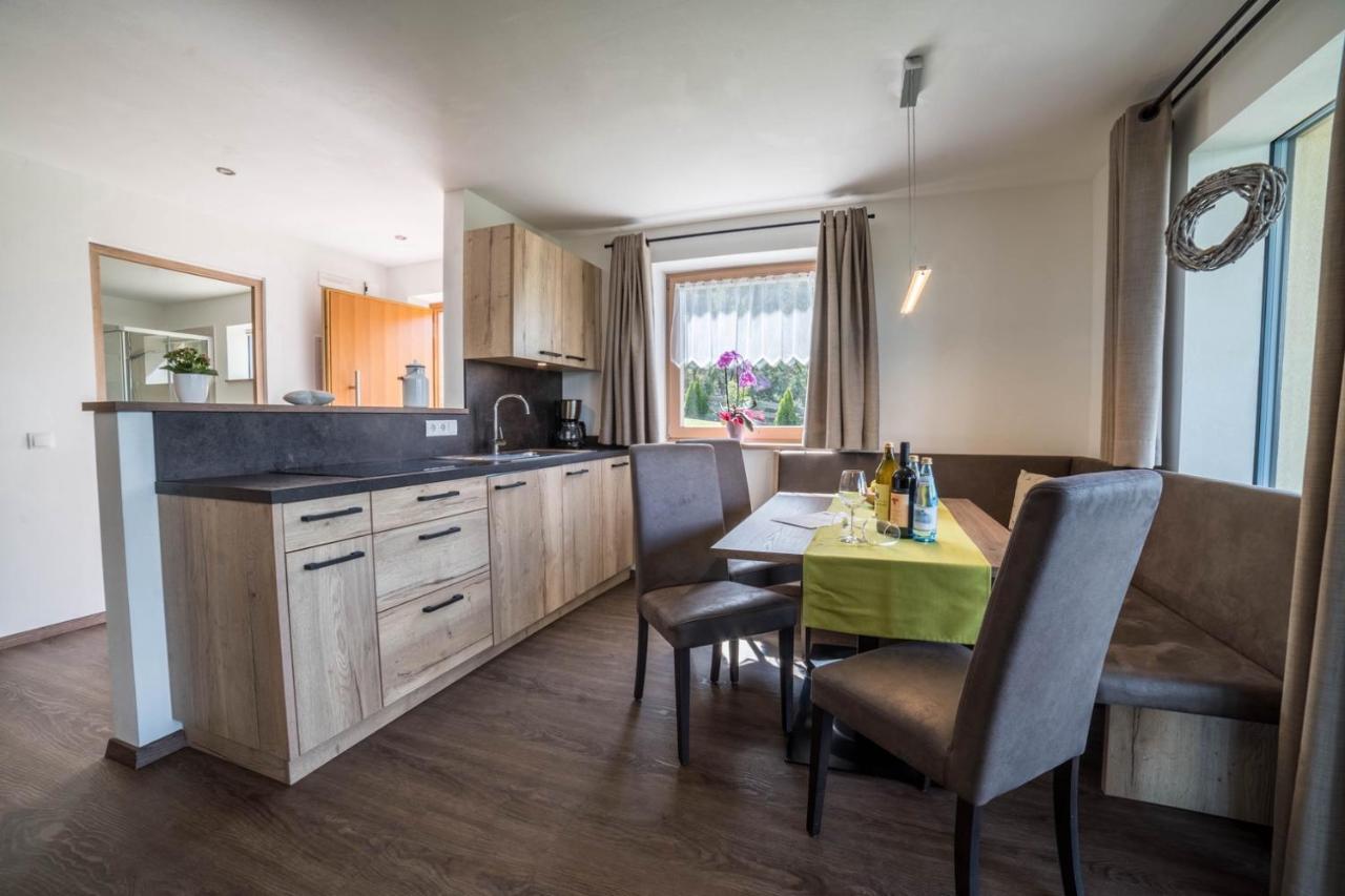 Gasserhof Chalets Mölten Eksteriør bilde