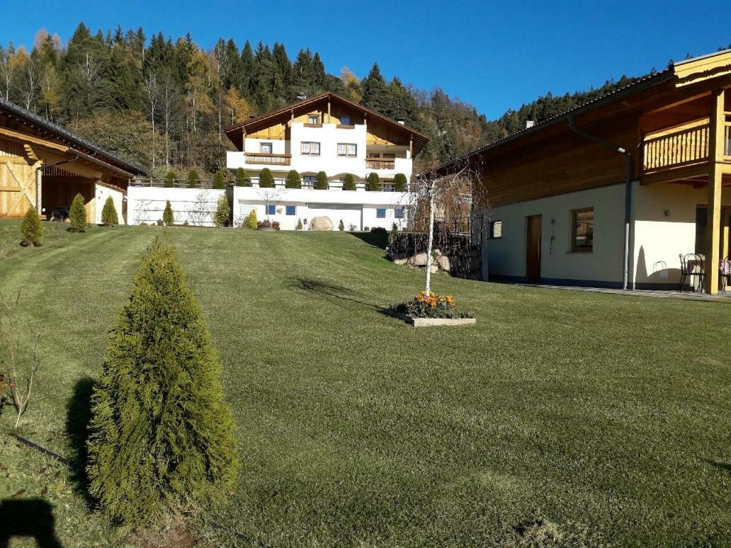 Gasserhof Chalets Mölten Eksteriør bilde